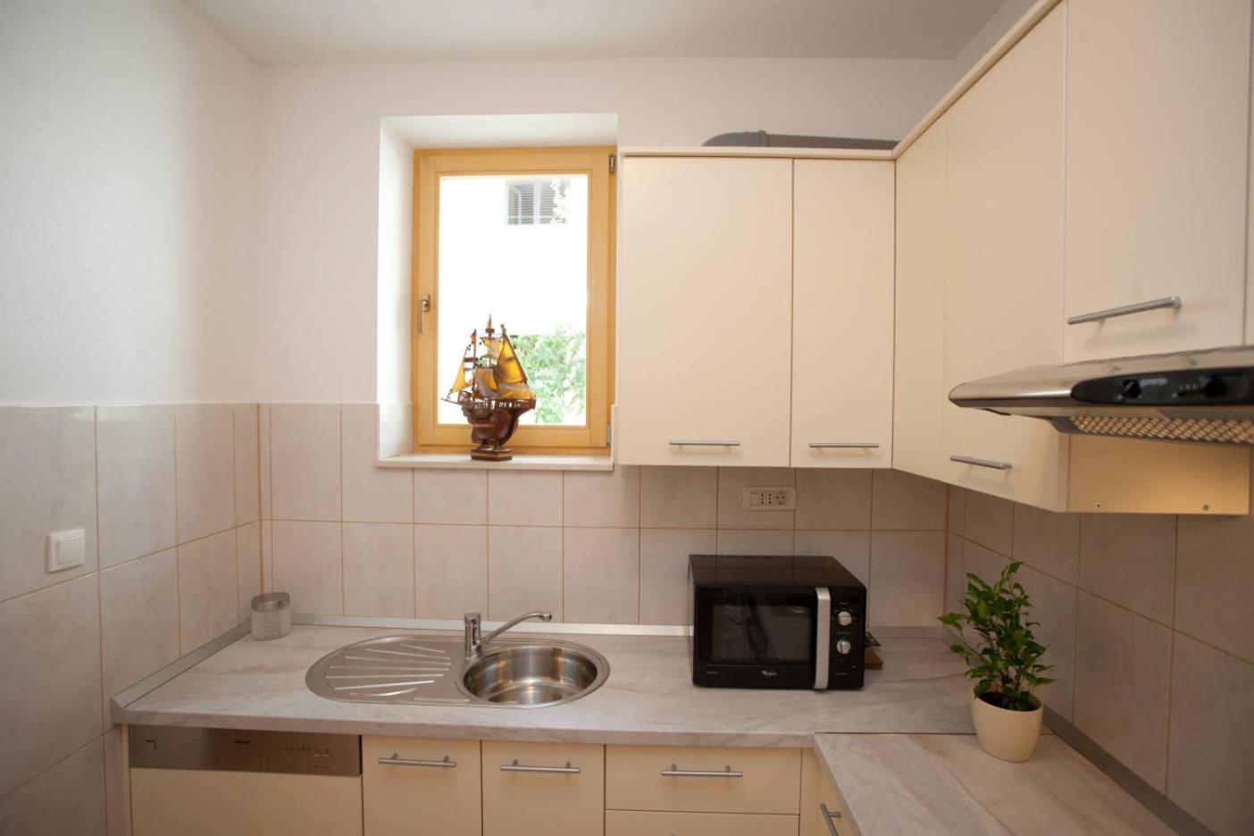 Apartments Beautiful Sandy Beach Split Extérieur photo