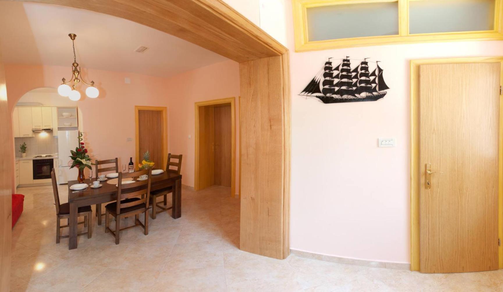 Apartments Beautiful Sandy Beach Split Extérieur photo