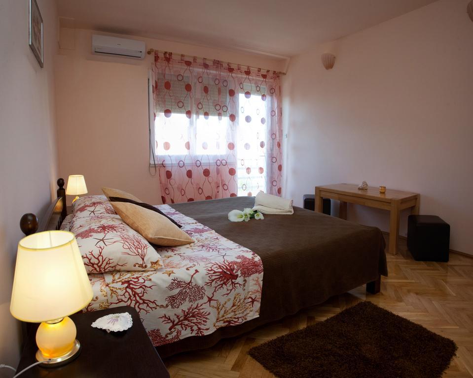 Apartments Beautiful Sandy Beach Split Chambre photo